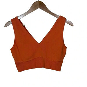 House of Harlow 1960 knit cropped Vneck tank top size large